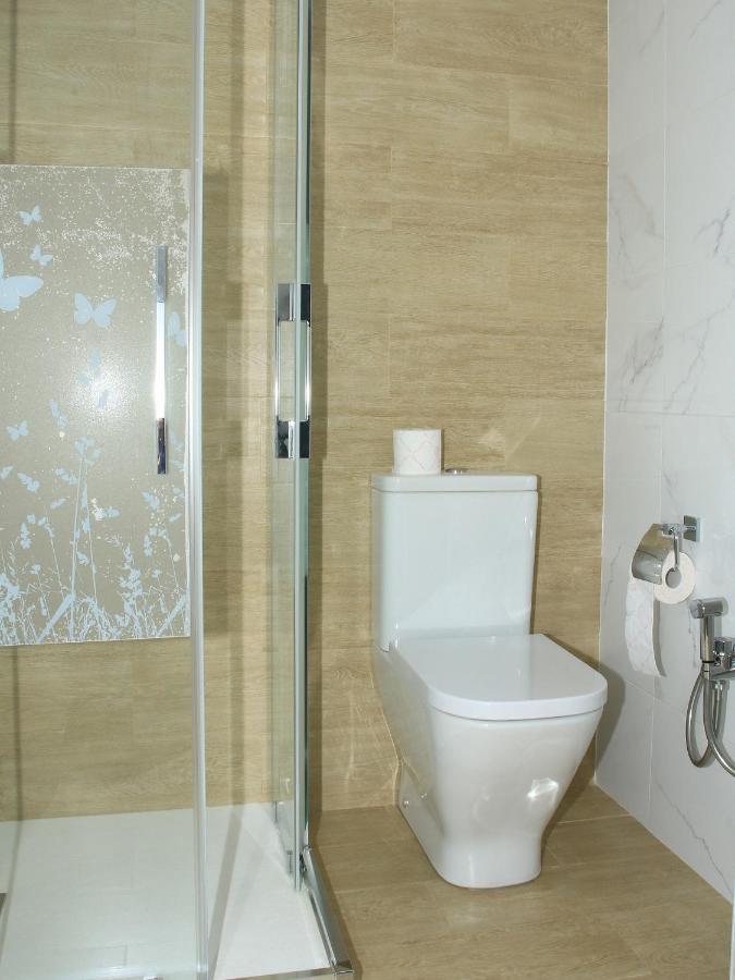 Apartamento R Y C Aviles Exterior photo